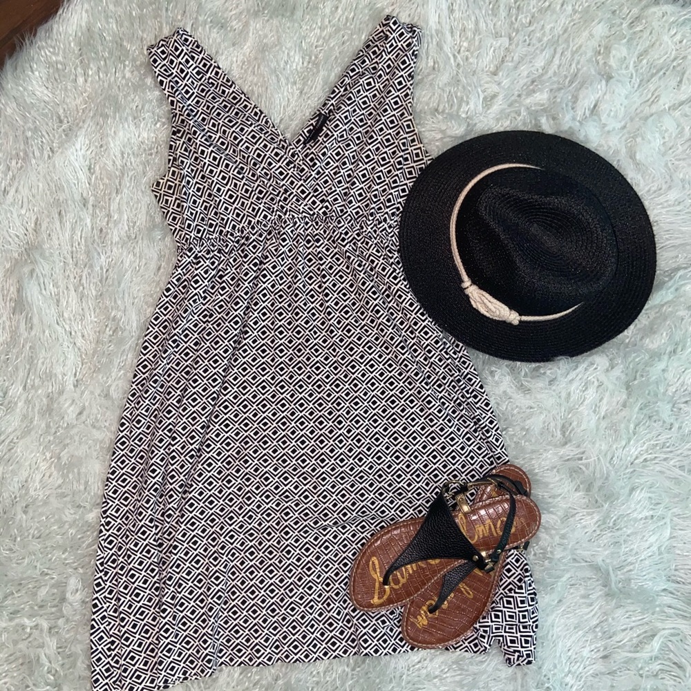 Black & White summer dress